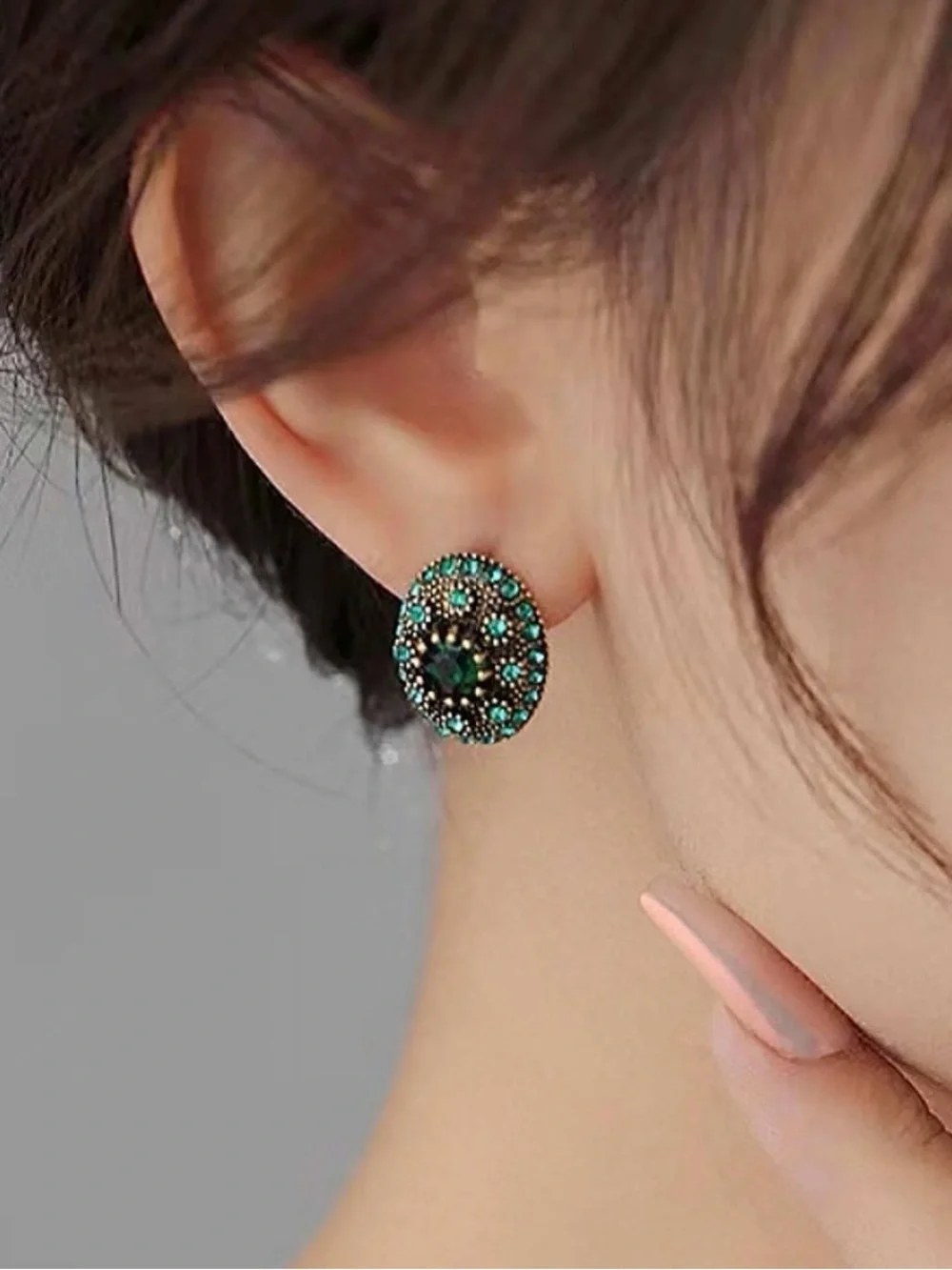 Zara Emerald Green and Gold Crystal Stud Earrings